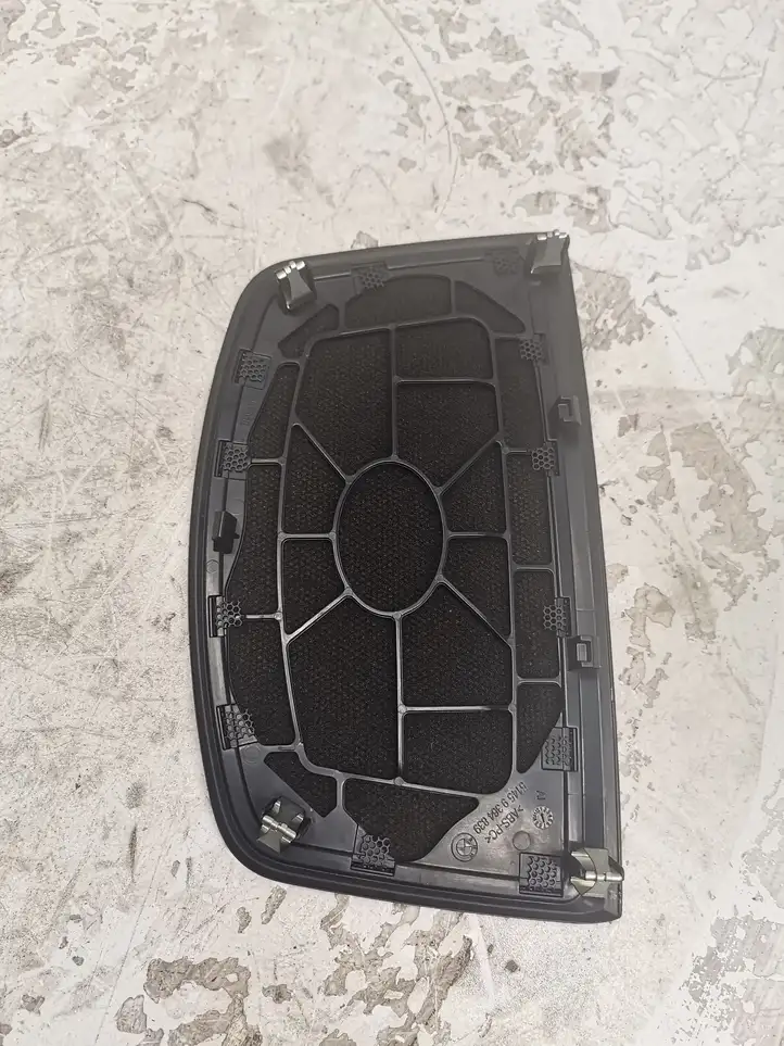 BMW 4 F32 F33 (2013 - 2017) 9364839 Накладка центрального динамика — фото 3
