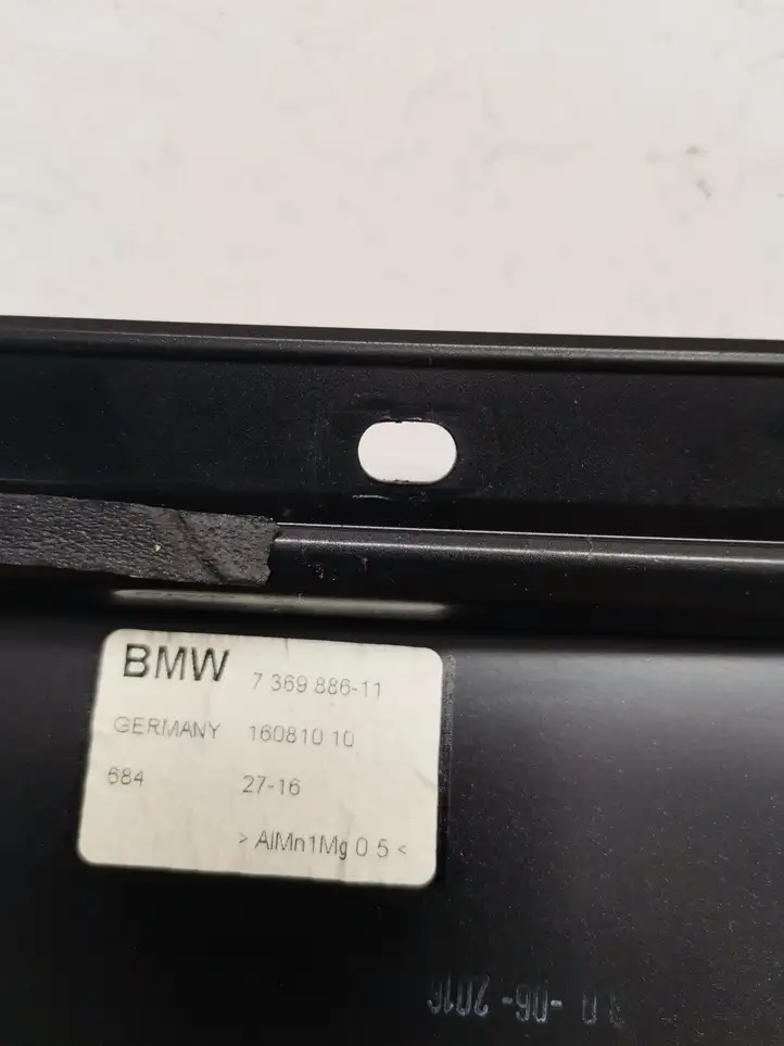 BMW 7 G11 G12 (2015 - 2022) 7369886 Накладка стекла задней двери — фото 3