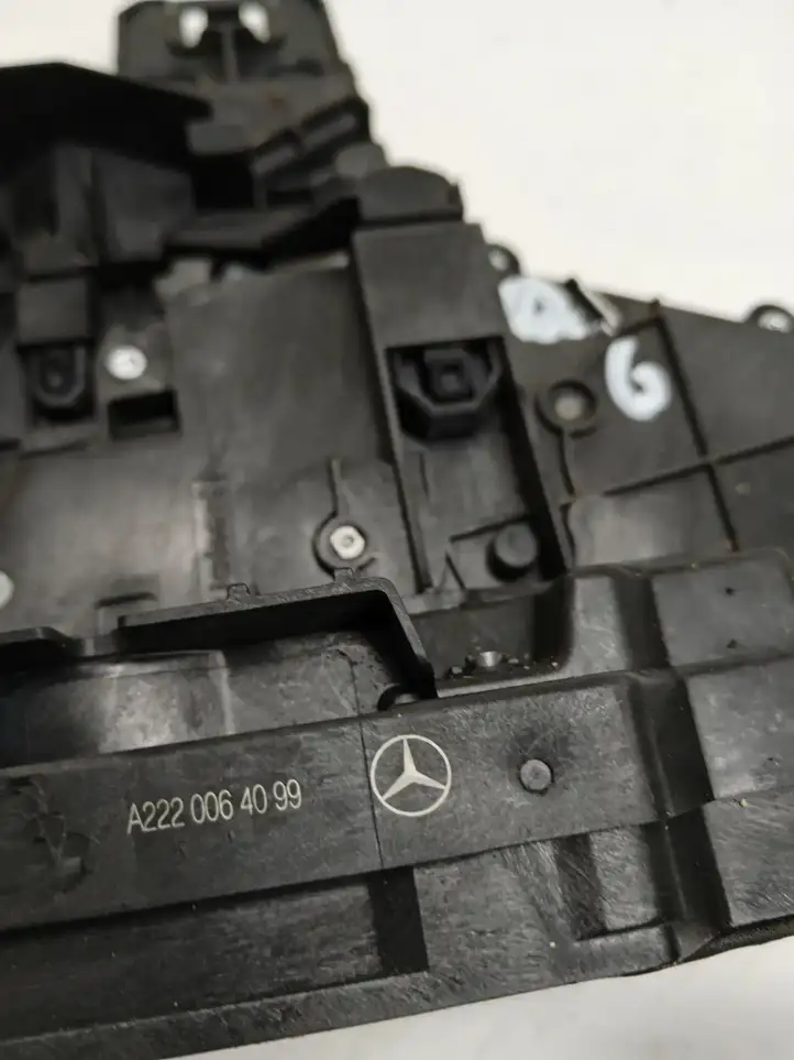 Mercedes-Benz C AMG W205 (2014 - ) A0997304200 Замок задней двери — фото 3