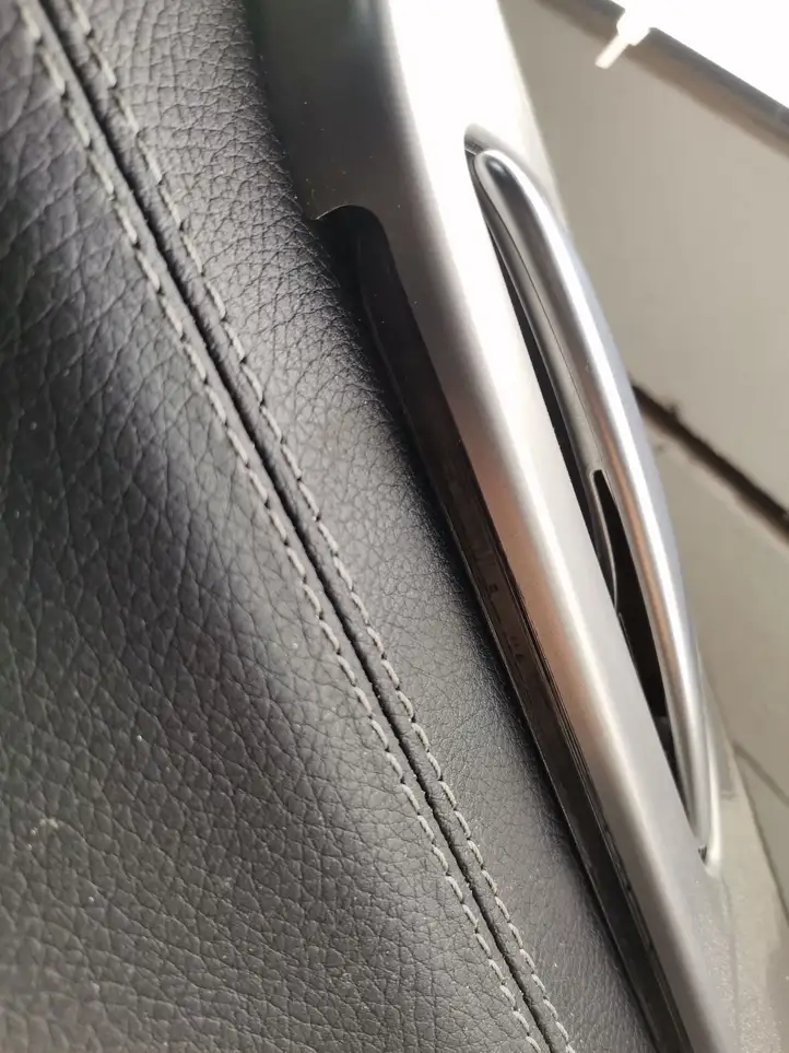 Mercedes-Benz GL X166 (2013 - 2019) A2127300348 Обшивка задней двери — фото 2