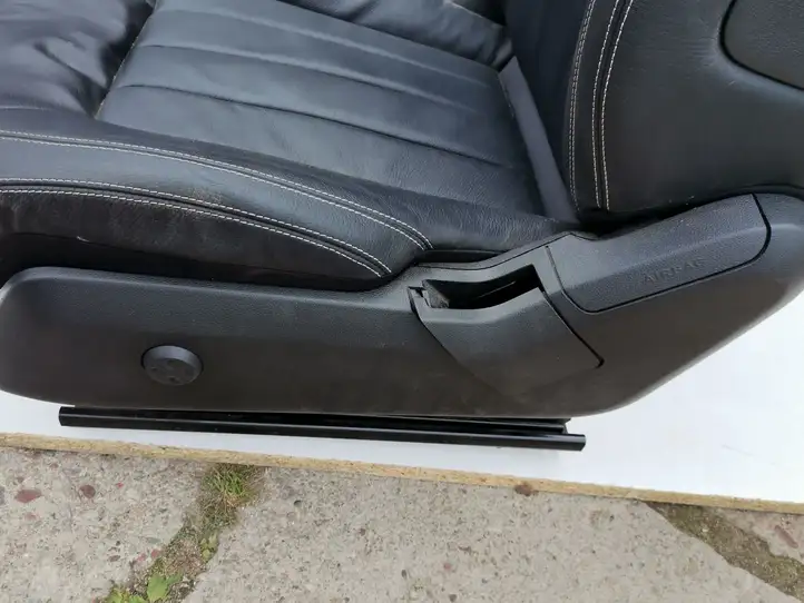 Mercedes-Benz CLS C218,X218 (2011 - 2017) 72515398 Другое сиденье (сиденья) — фото 6