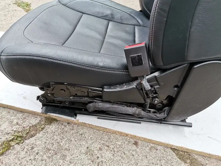 Mercedes-Benz GL X166 (2013 - 2019) A1669100122 Другое сиденье (сиденья) — фото 9