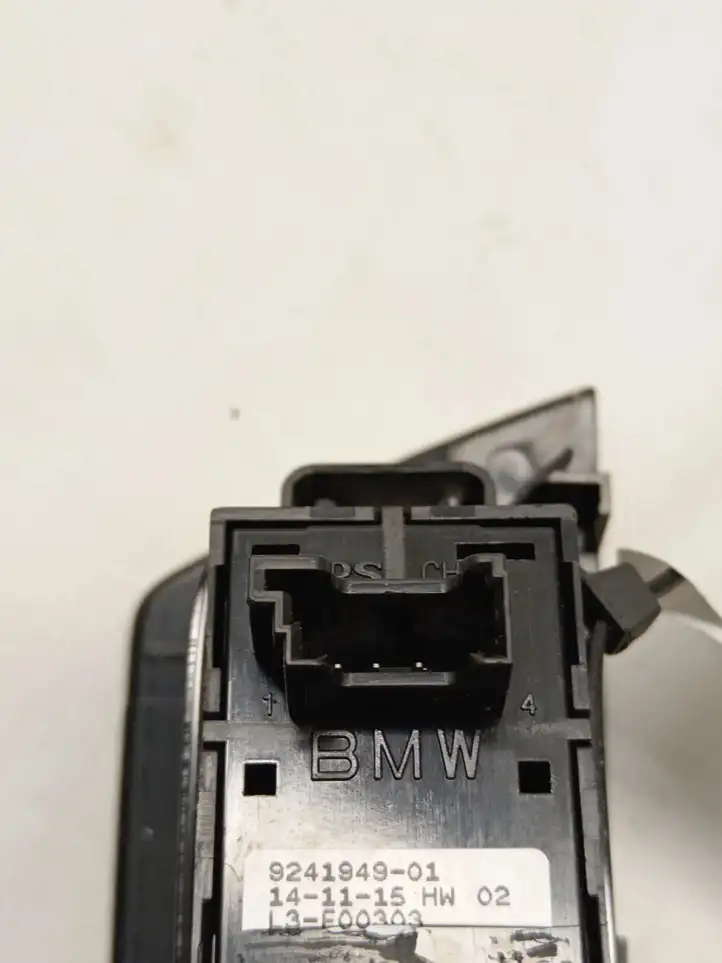 BMW 5 F10 F11 (2009 - 2016) 9241949 Блок кнопок стеклоподъемников — фото 3