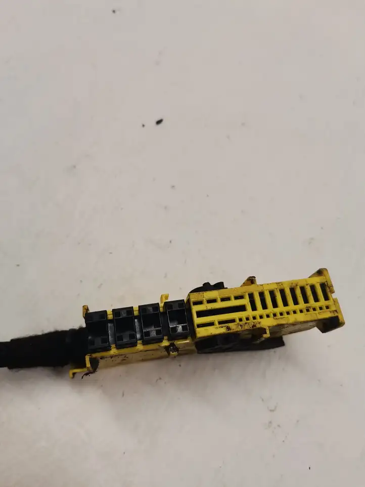 BMW M4 F82 F83 (2014 - 2020) 9328853 Проводка сиденья — фото 4