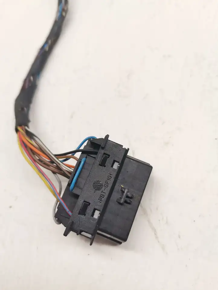 BMW 7 F01 (2008 - 2016) 9232596 Прочая электропроводка — фото 2