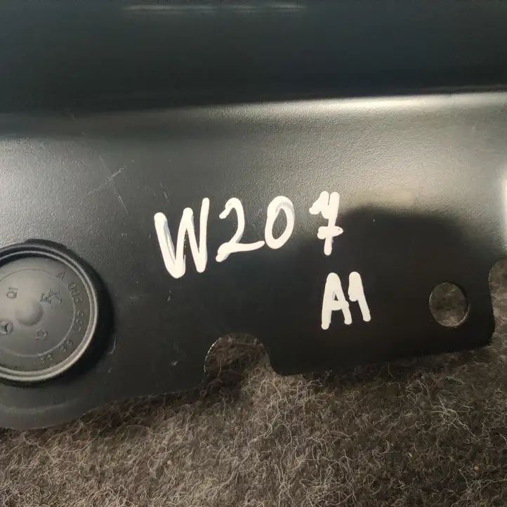 Mercedes-Benz E A207 (2010 - 2017) A2076390543 Заднее боковое стекло — фото 7