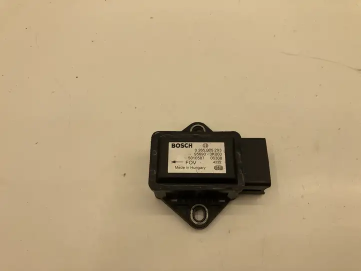 Hyundai Santa Fe (2005 - 2009) 956903K000 Датчик ускорения — фото 1