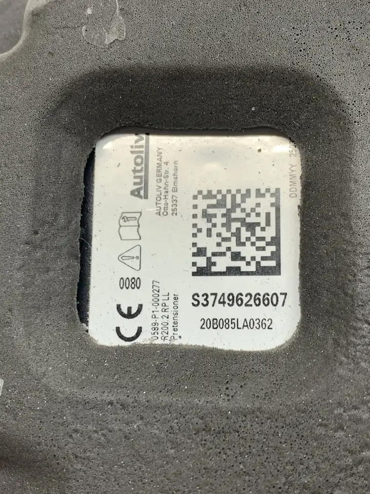 BMW 3 G20 G21 (2019 - ) S3749626607 Задний ремень безопасности — фото 2