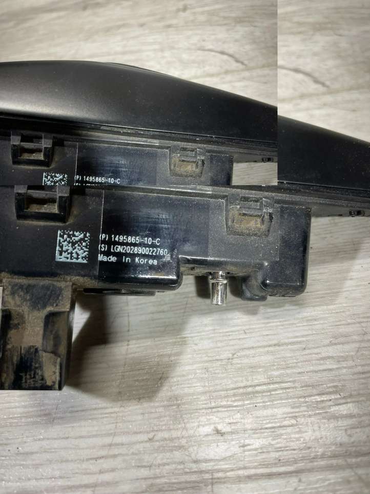 Tesla Model 3 (2017 - 2023)  149586510C Боковая камера в крыле