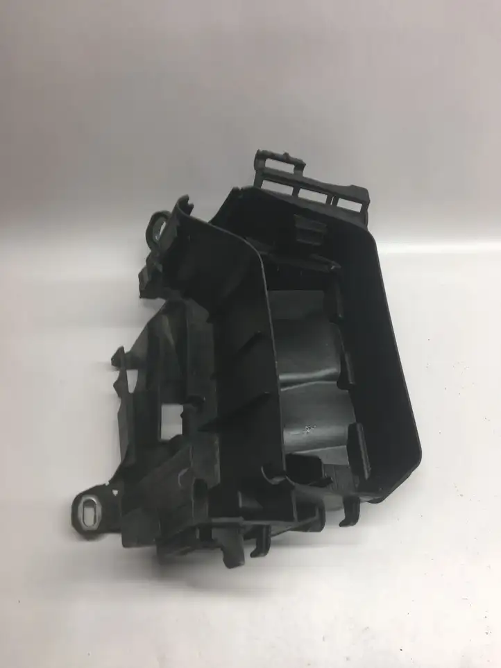 Mercedes-Benz CLA C117,X117,W117 (2013 - 2019) A2465400024 Блок предохранителей (комплект) — фото 2