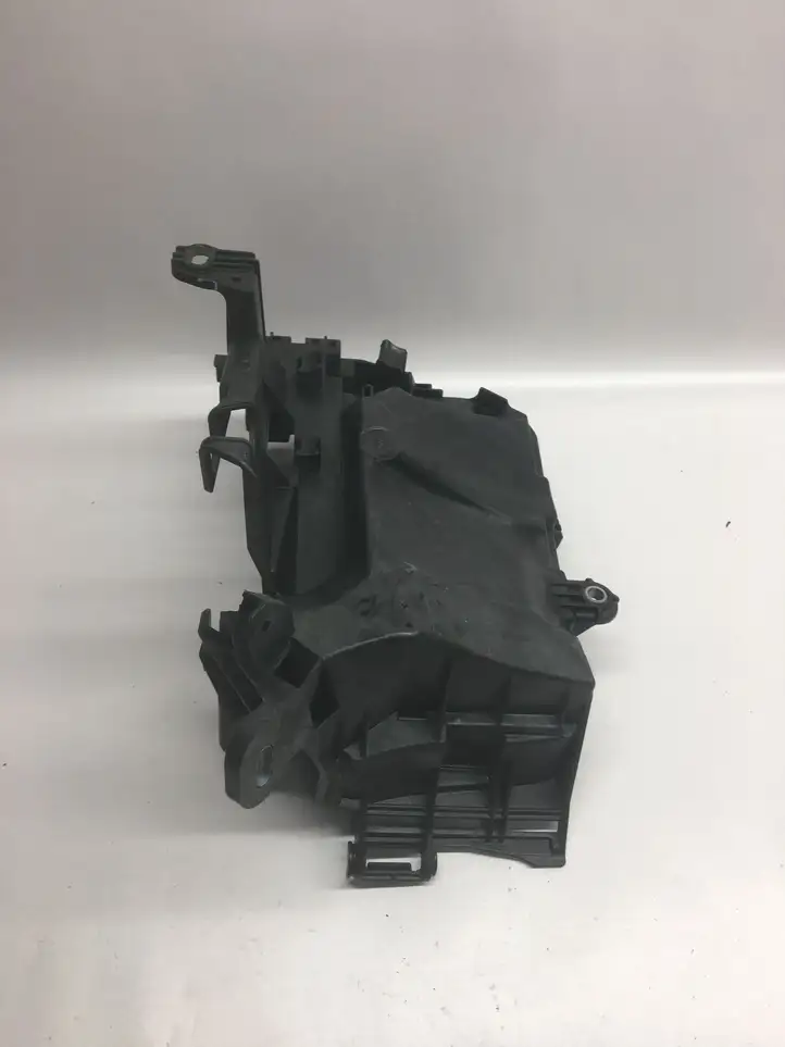 Mercedes-Benz CLA C117,X117,W117 (2013 - 2019) A2465400024 Блок предохранителей (комплект) — фото 5