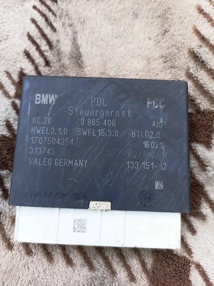BMW X5 F15 (2013 - 2017) 9865400 Блок управления парктрониками — фото 1