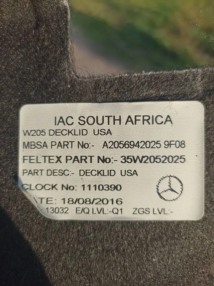 Mercedes-Benz C W205 (2014 - 2021) A2056942025 Обшивка багажника — фото 4