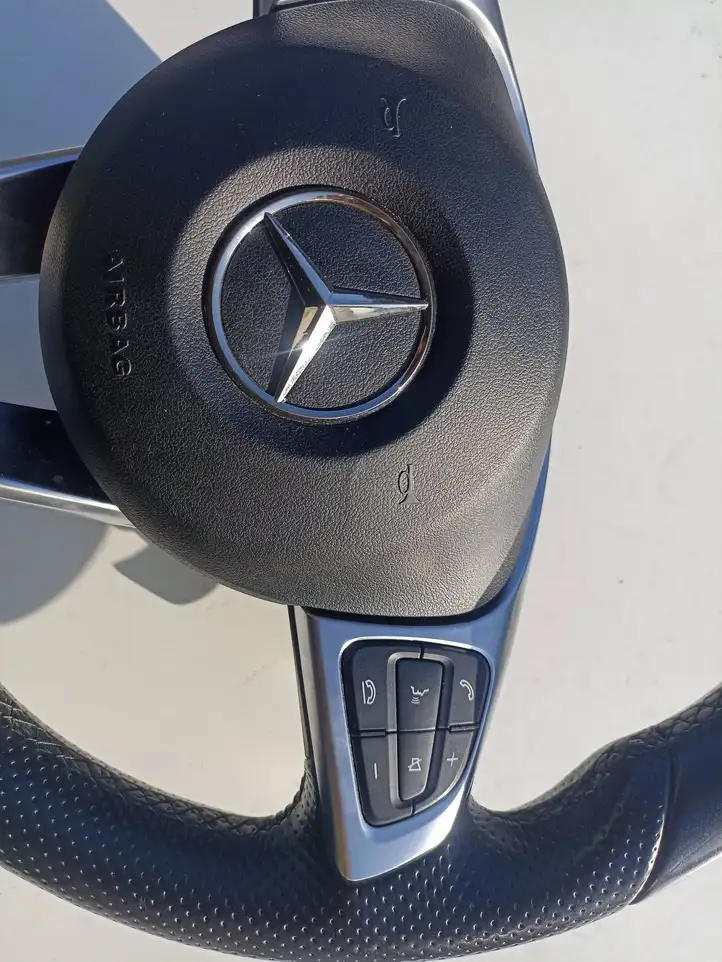 Mercedes-Benz C W205 (2014 - 2021) Руль — фото 8