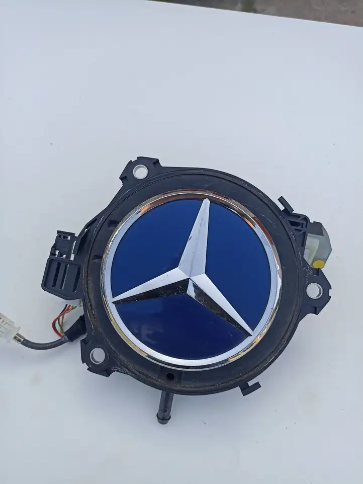 Mercedes-Benz GLC X253/C253 (2015 - ) A0997500300 Ручка багажника с камерой — фото 1