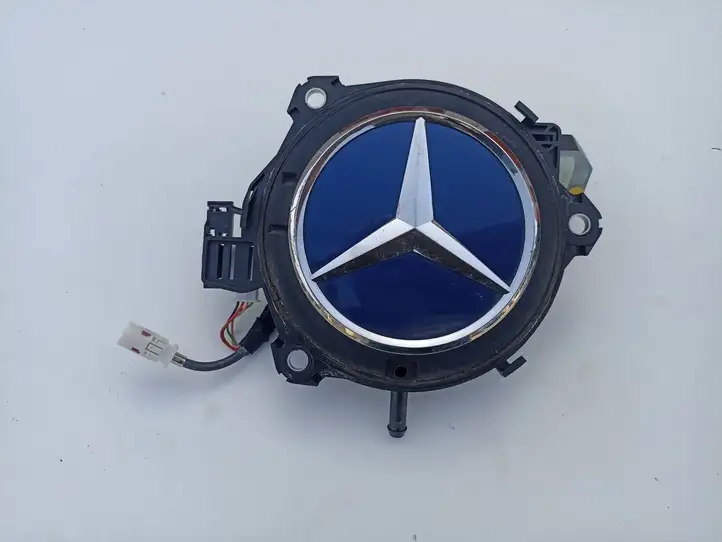 Mercedes-Benz GLC X253/C253 (2015 - ) A0997500300 Ручка багажника с камерой — фото 5