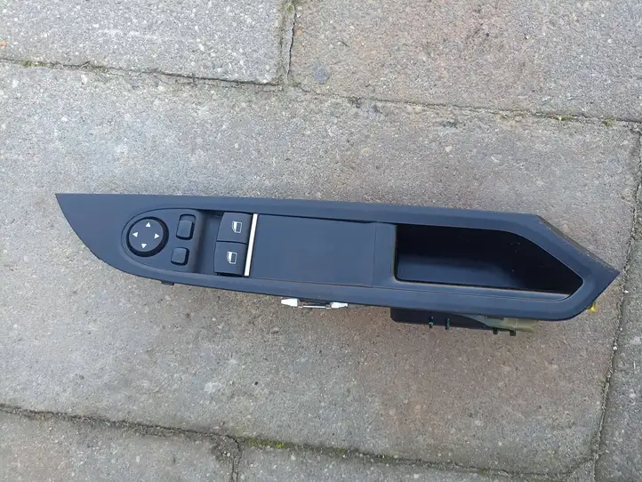 BMW 6 F12 F13 (2010 - 2018) 9196678 Блок кнопок стеклоподъемников — фото 3