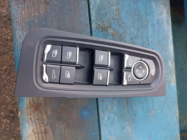Porsche Cayenne (92A) (2011 - 2017) 7PP959858AF Кнопка стеклоподъемников — фото 5