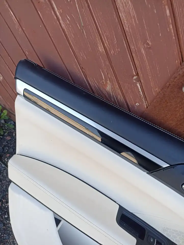 Porsche Cayenne (92A) (2011 - 2017) Обшивка передней двери — фото 3