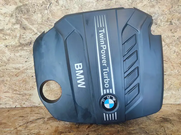 BMW 3 F30 F35 F31 (2012 - 2018) 7810802 Крышка двигателя декоративная — фото 1