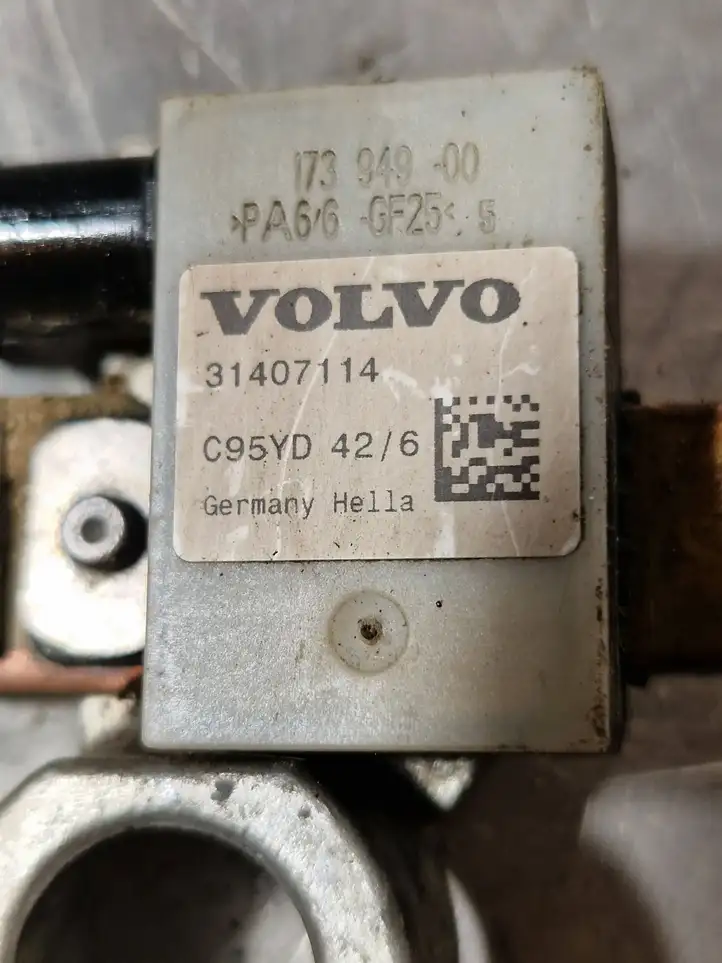 Volvo XC60 (2013 - 2017) 31407114 Минусовой провод аккумулятора — фото 3
