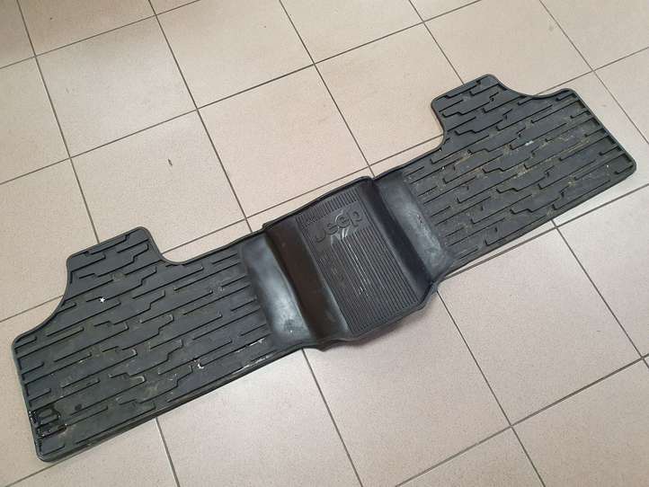 Jeep Grand Cherokee (2010 - 2021)  82212172AB Задний коврик