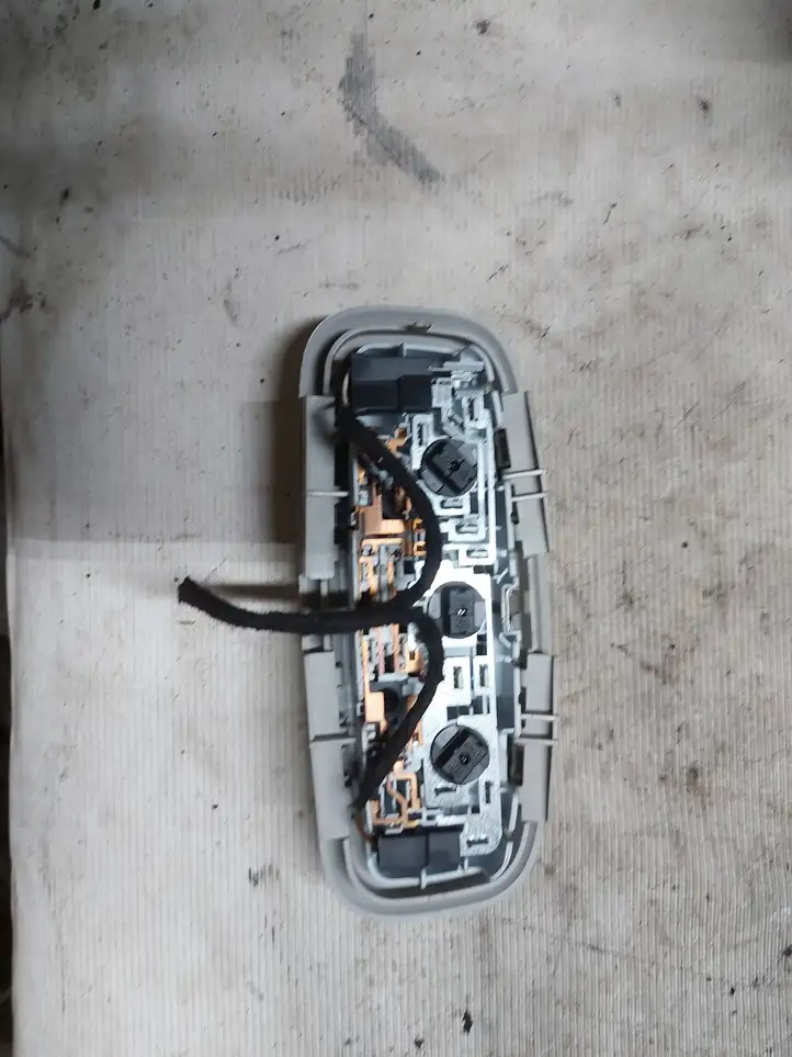 Ford Galaxy (2006 - 2010) 8a6a13k767ab Передняя подсветка — фото 2