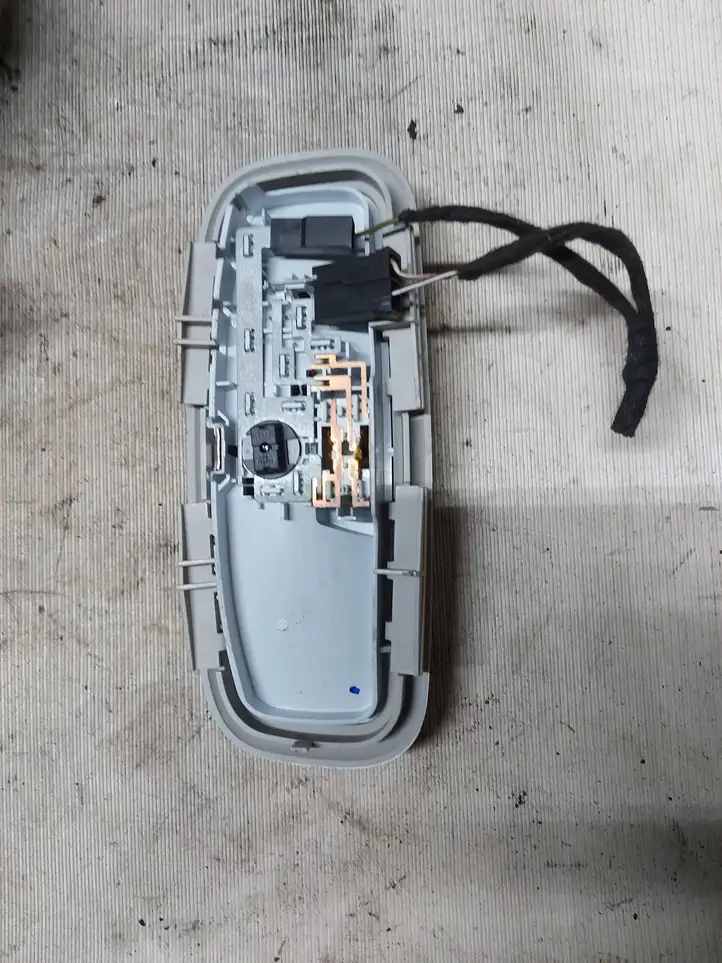 Ford Galaxy (2006 - 2010) 8a6a13776ca Задняя подсветка — фото 2