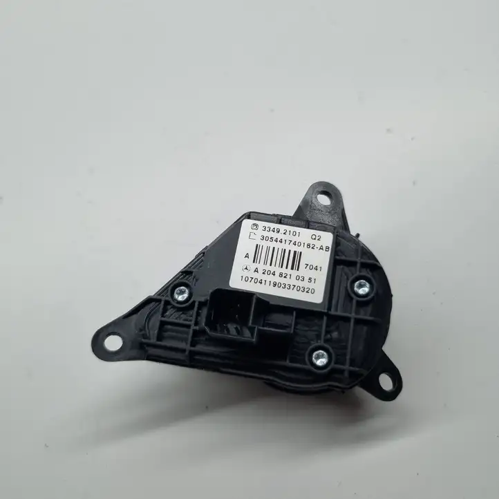 Mercedes-Benz C W204 (2007 - 2014) A2048210351 Кнопки на рулевом колесе — фото 3