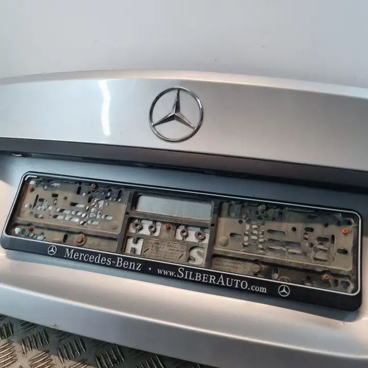 Mercedes-Benz C W204 (2007 - 2014) Крышка багажника — фото 5