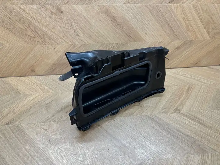 Volvo S90, V90 (2016 - 2020) 31651305 Дефлектор воздуха — фото 1