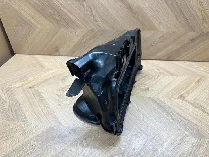 Volvo S90, V90 (2016 - 2020) 31651305 Дефлектор воздуха — фото 4