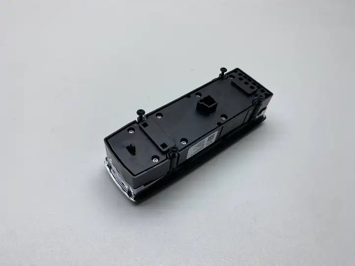 Mercedes-Benz C W204 (2007 - 2014) A2128208210 Блок кнопок стеклоподъемников — фото 3