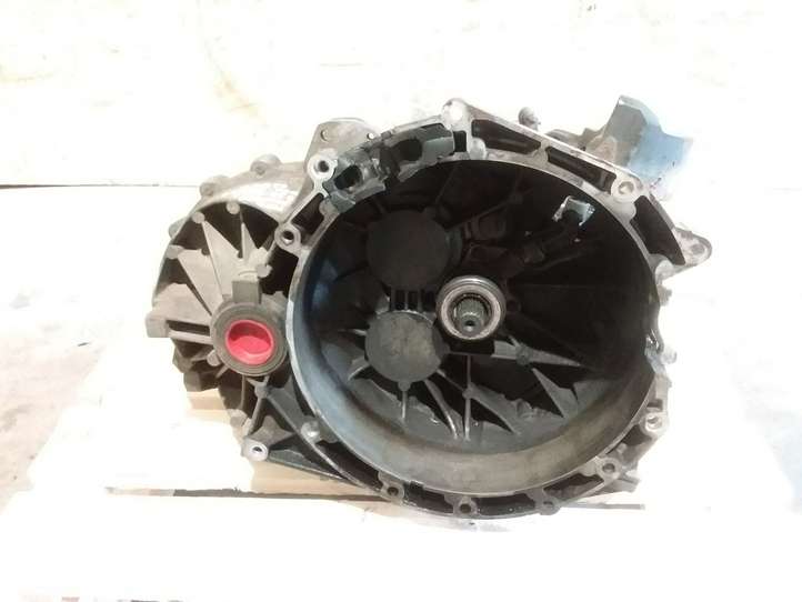 Ford Mondeo Mk III (2000 - 2007)  3S7R7F096BA Механическая коробка передач, 5 передач