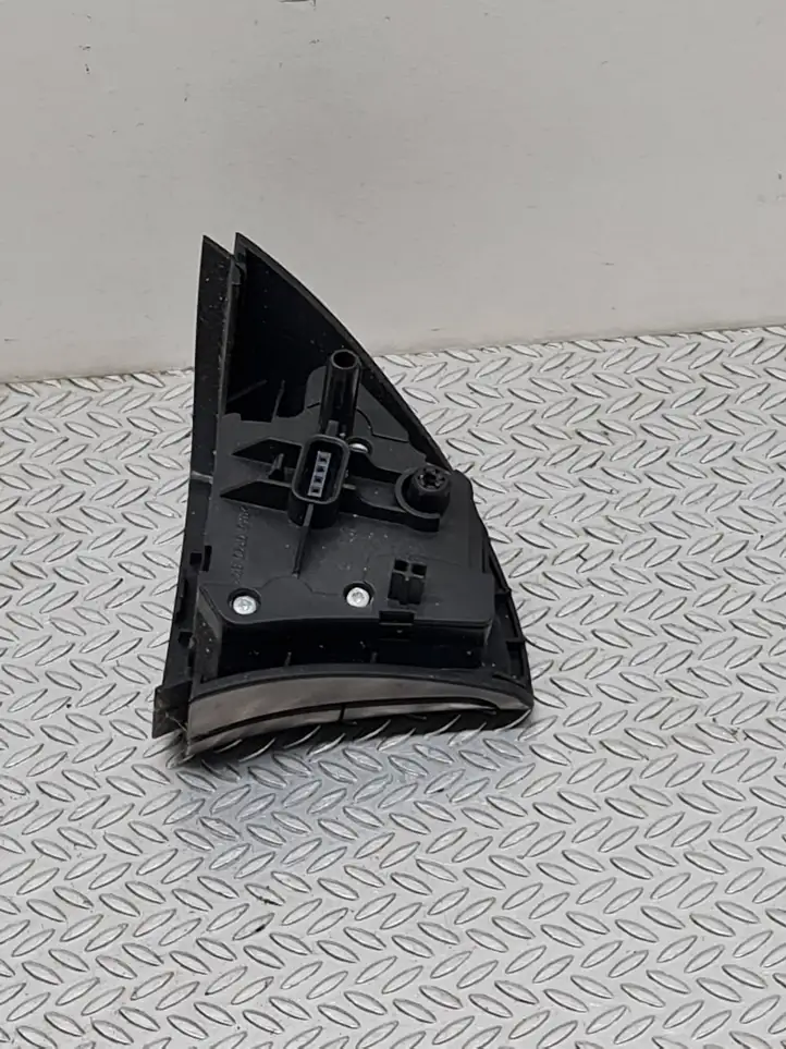 Mercedes-Benz B-class W245 (2005 - 2008) A1698207810 Кнопки на рулевом колесе — фото 2