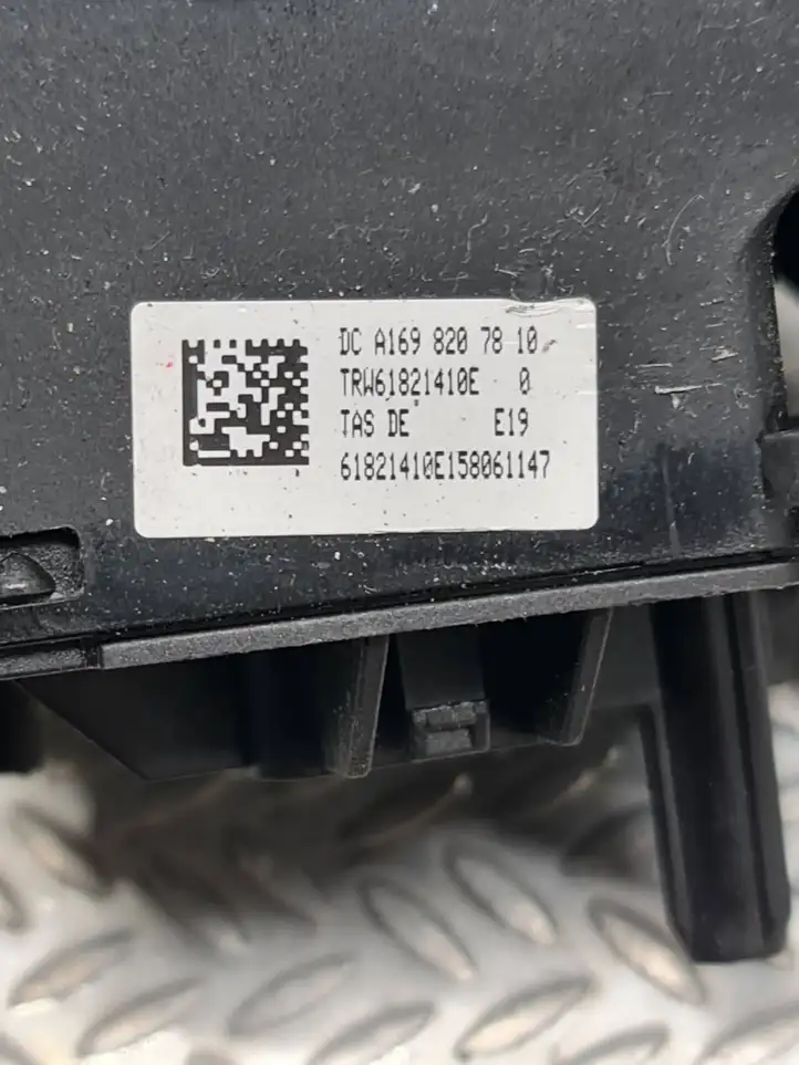 Mercedes-Benz B-class W245 (2005 - 2008) A1698207810 Кнопки на рулевом колесе — фото 4