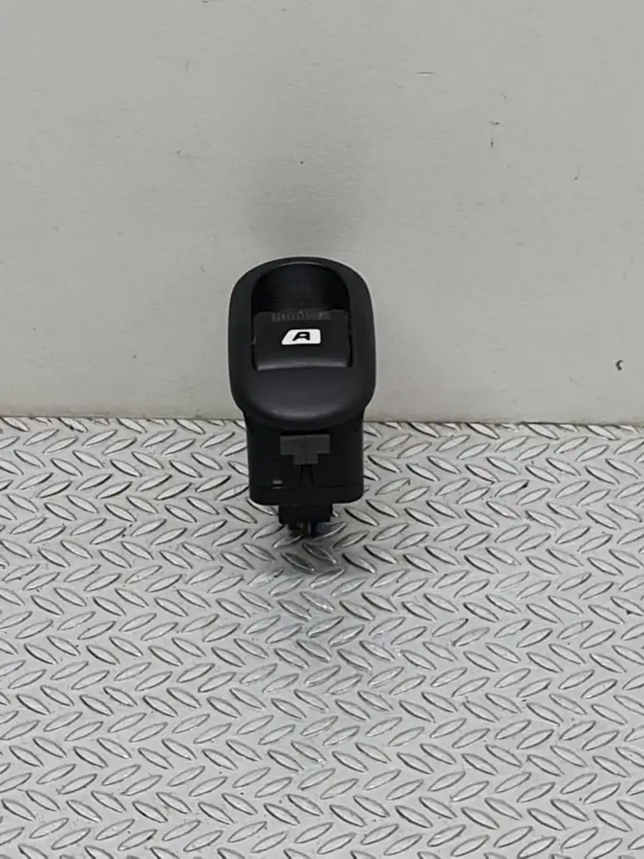 Citroen C3 (2002 - 2009) 96401469XT Кнопка стеклоподъемников — фото 1