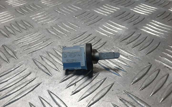 Seat Altea (2004 - 2009)  1K0907543A Датчик температуры салона
