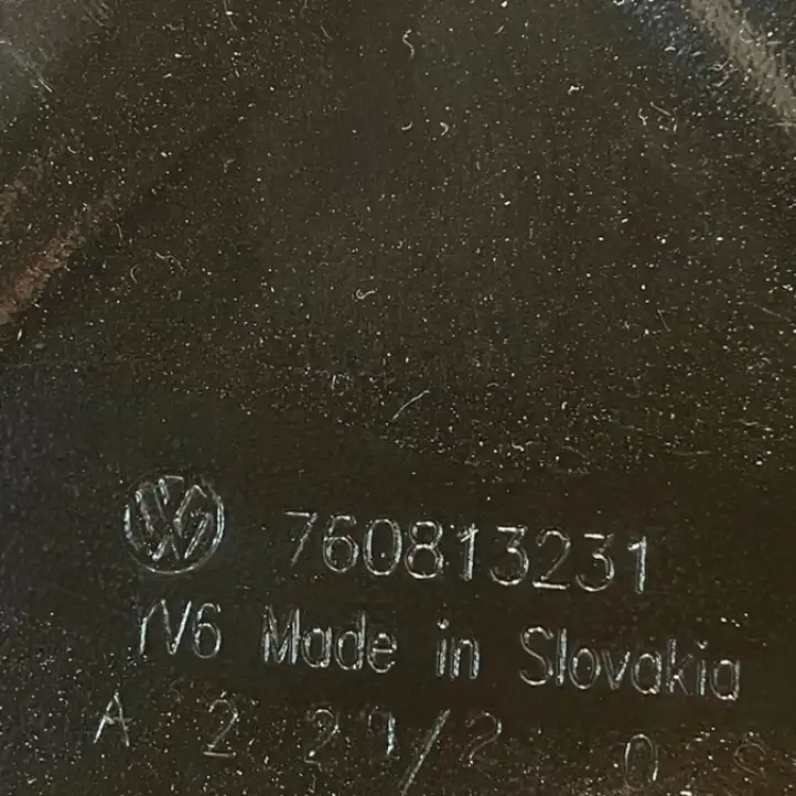 Volkswagen Touareg III (2018 - ) 760813231 Другая часть кузова — фото 3
