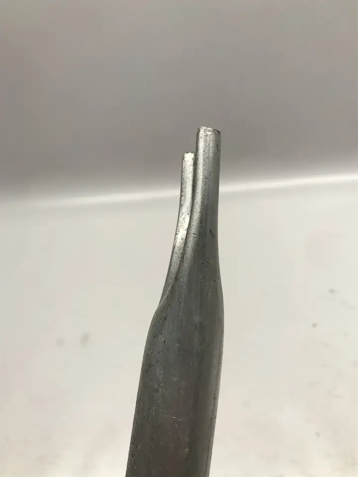 BMW 5 F10 F11 (2009 - 2016) 7180315 Прочие детали моторного отсека — фото 5