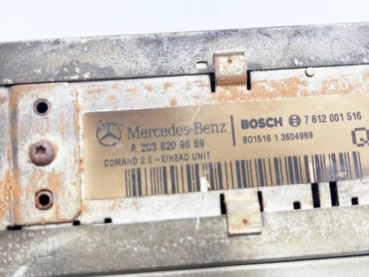 Mercedes-Benz C W203 (2000 - 2007) A2038209689 Магнитола / мультимедийная система — фото 8