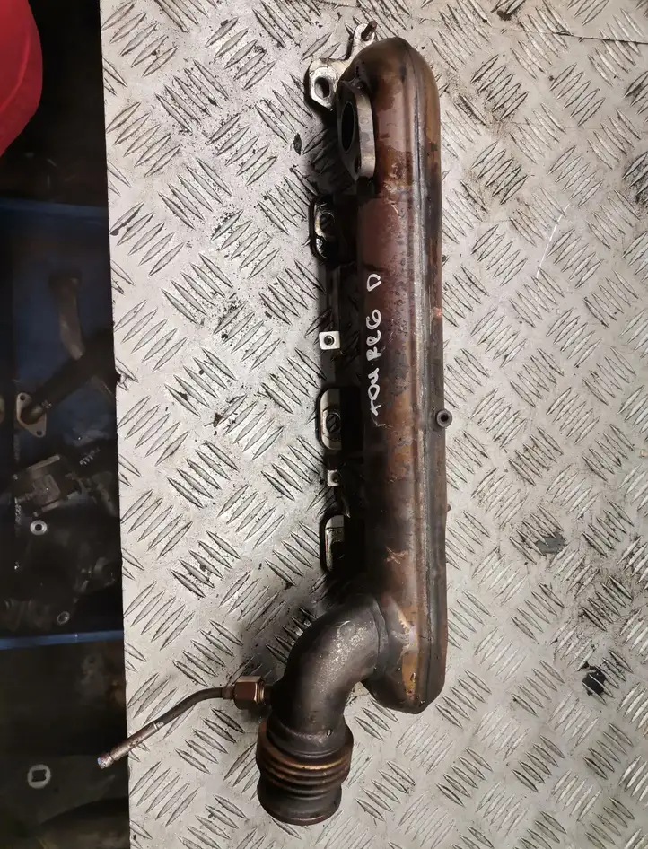 Volkswagen Touareg I (2002 - 2010)   Выпускной коллектор