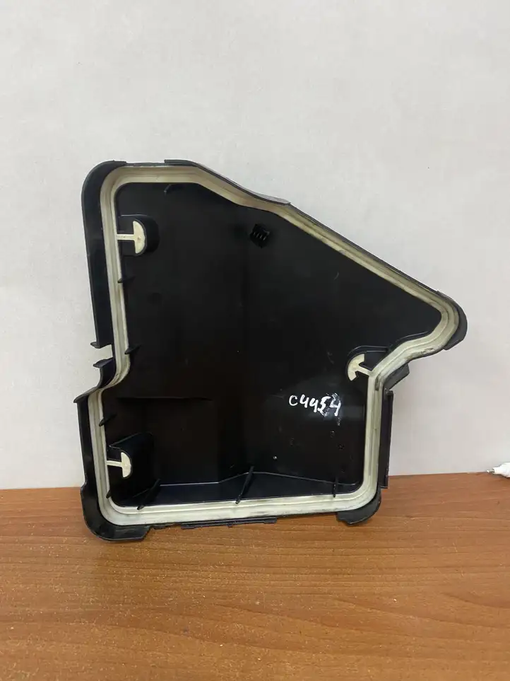 BMW X5 E70 (2006 - 2013)  7555124 Крышка ящика предохранителей