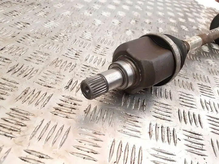 Peugeot 308 (2013 - 2021)  9677914880 Передняя полуось