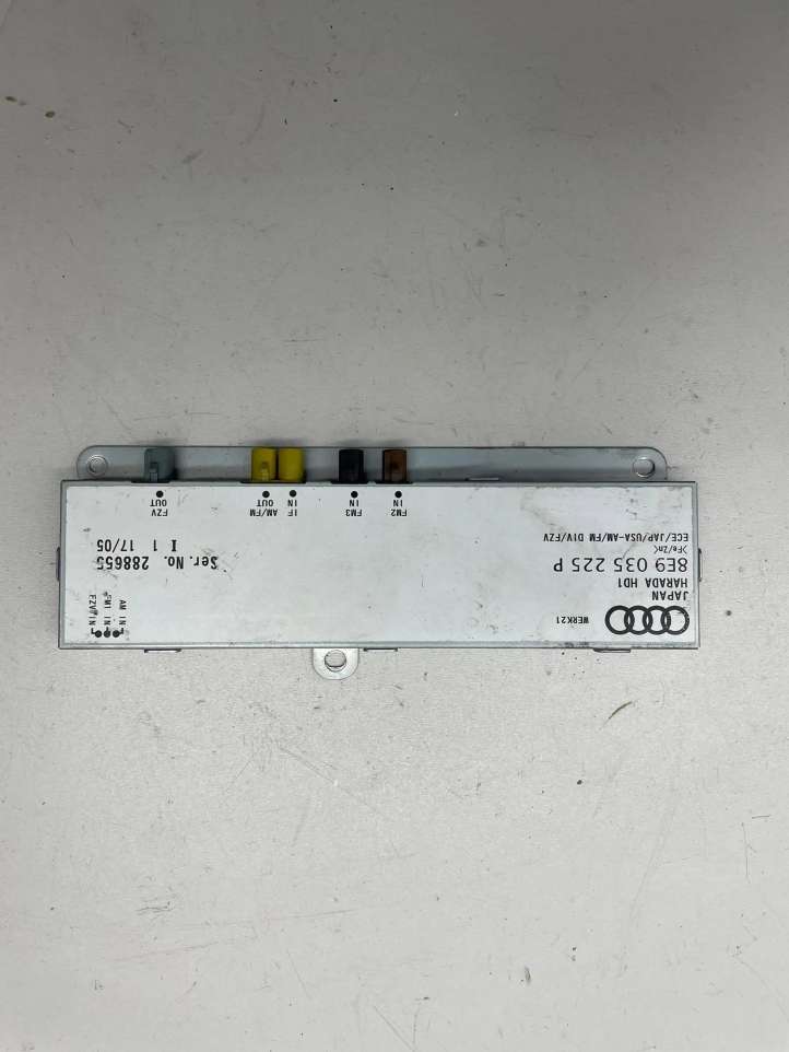 8E0035225P Audi A4 S4 B7 8E 8H Antenos stiprintuvas