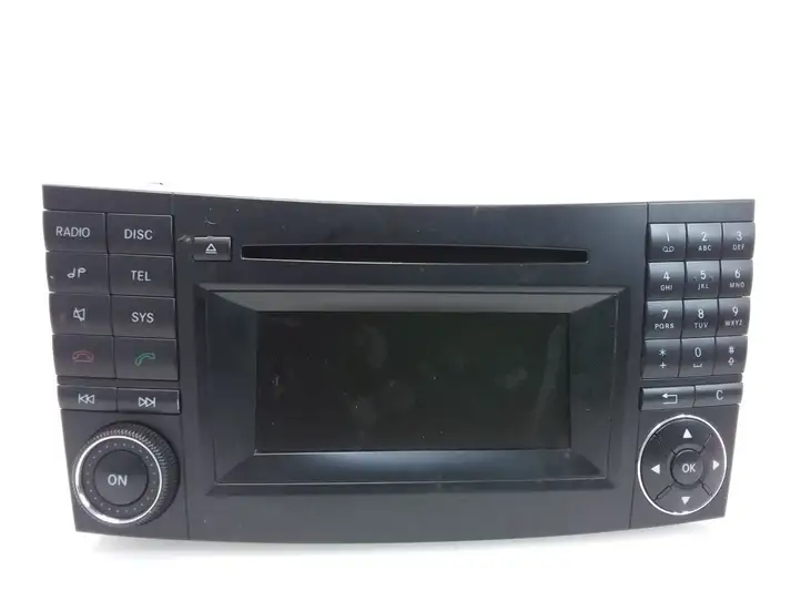 Mercedes-Benz E W211 (2002 - 2009) A2118705894 Магнитола / мультимедийная система — фото 1