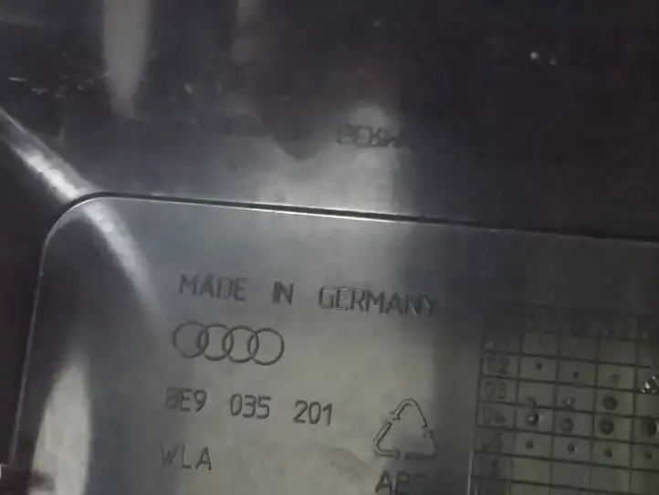 Audi A4 S4 B7 8E 8H (2004 - 2009) 8E9035201 Прочие детали салона — фото 4