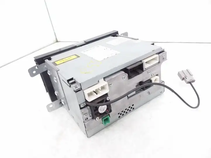 Subaru Forester SH (2008 - 2013)   Радио/ проигрыватель CD/DVD / навигация