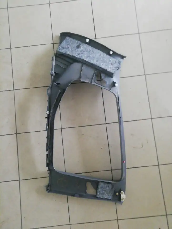 Toyota Land Cruiser (J120) (2002 - 2009) 6247060250 Прочие детали салона — фото 1