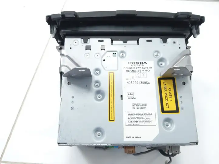 Honda CR-V (2006 - 2009) 39541 Магнитола / мультимедийная система — фото 1